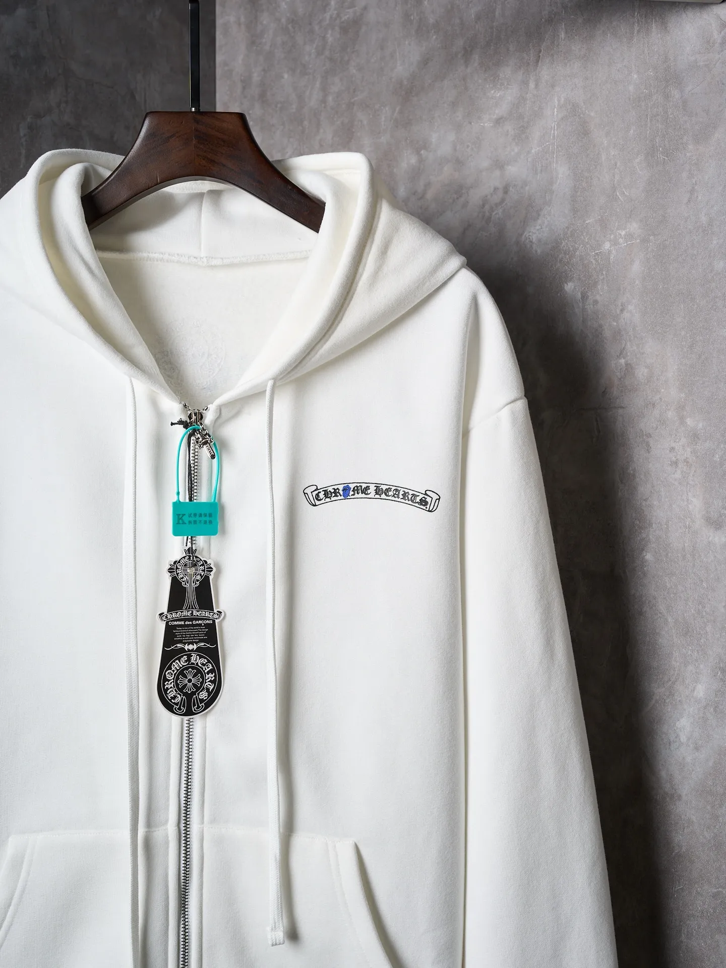 P460 Actual hanging auction] Chrome Hearts/Chrome Heart CH Tongue Glue Printed Sweater Hooded Jacket [Ready Stock] S M L